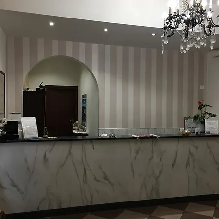 Antico Moderno 3* ピオンビーノ