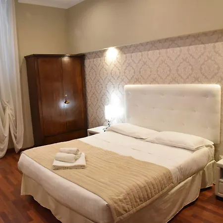 Antico Moderno Hotel 3*