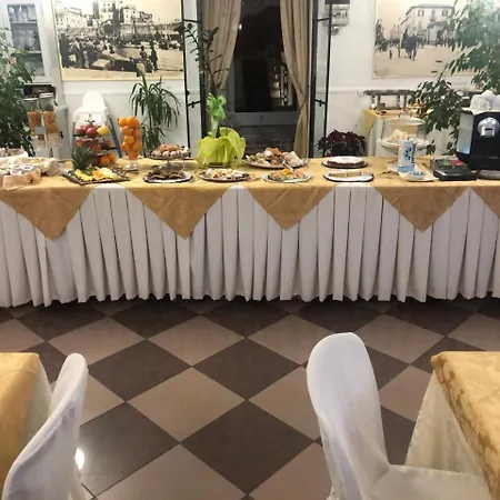 Antico Moderno Hotel 3*